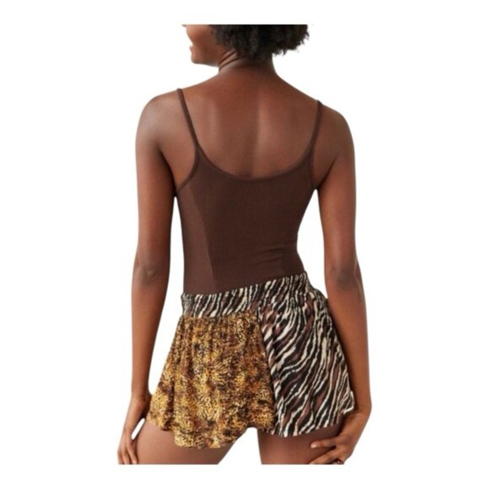 NWT Out From Under Riviera Lounge Short